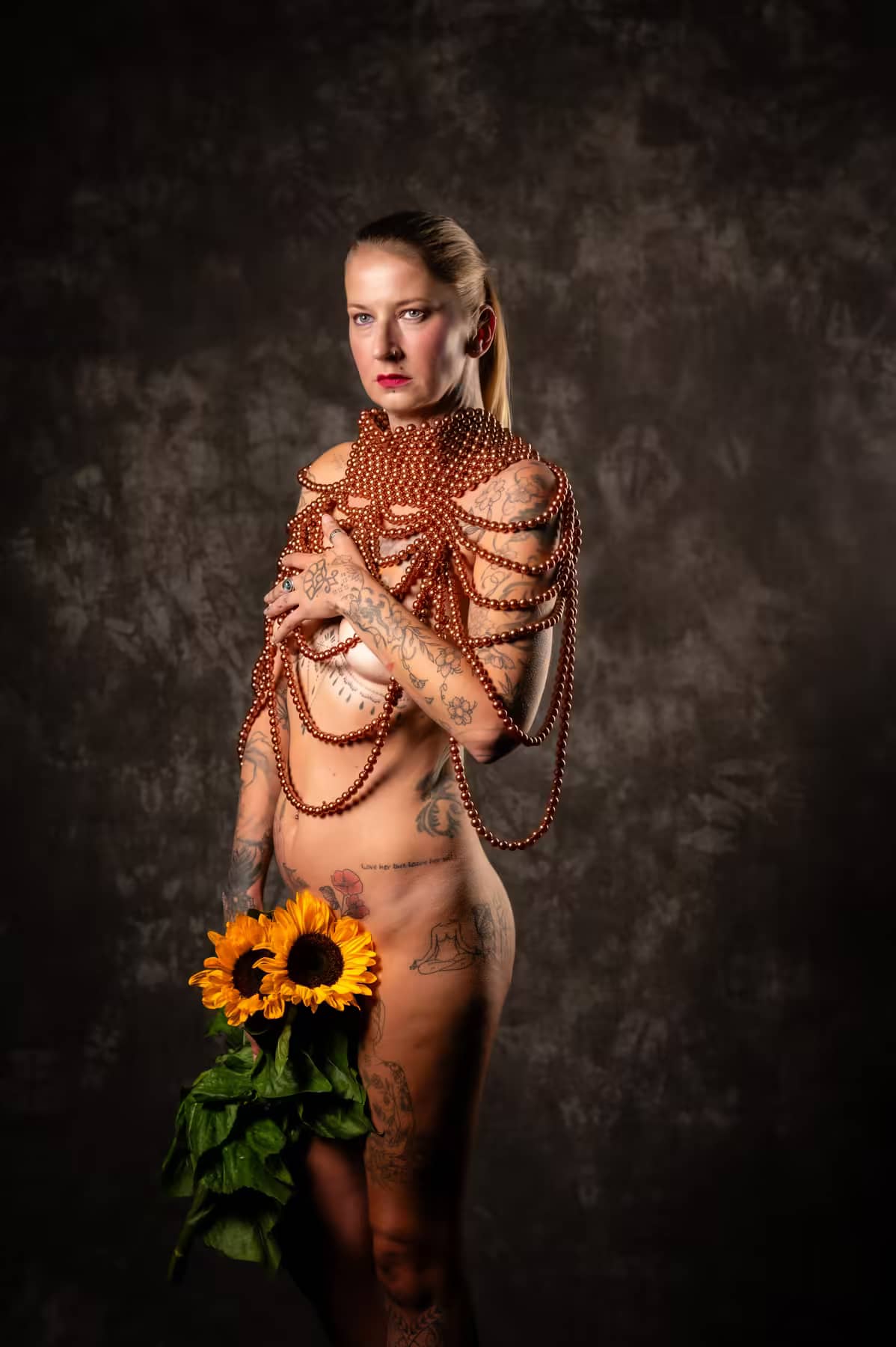 Coralie met bloemen